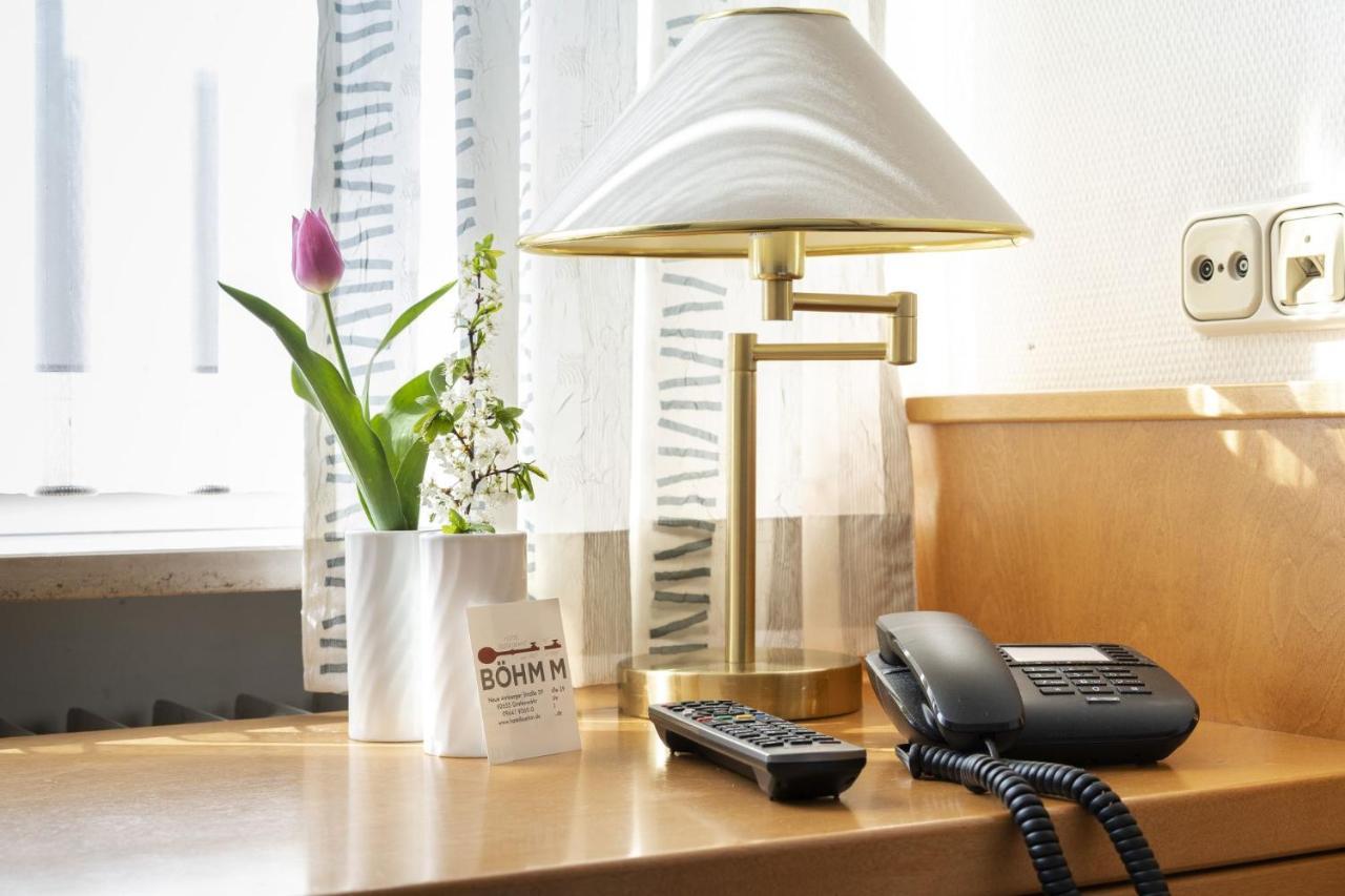 Hotel & Apartments Boehm Grafenwohr Bagian luar foto